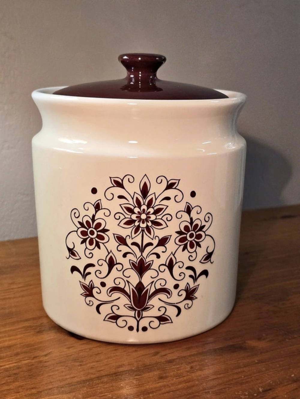 Vintage 1970s Stoneware Canister Cookie Jar Cream Brown Folk Art Floral Stencil